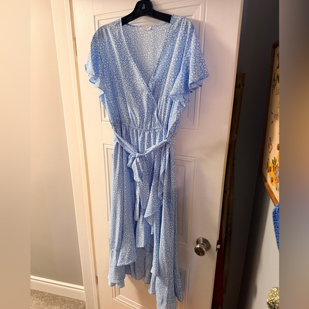 Blue Floral Wrap Dress size 20